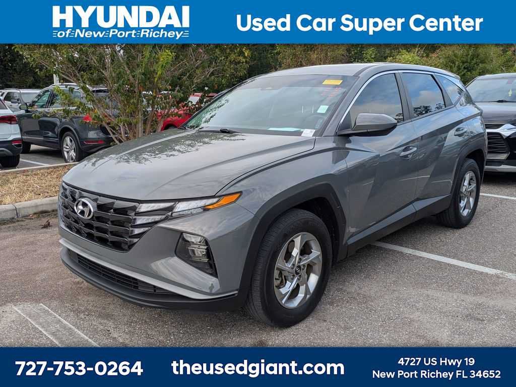 Used 2024 Hyundai Tucson SE FWD image 1