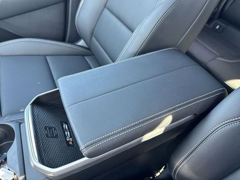 New 2026 GMC Terrain Elevation w/ Elevation Premium Package image 21