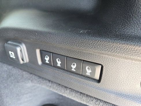 Used 2024 Jeep Grand Cherokee L Overland w/ Advanced Protech Group III image 6