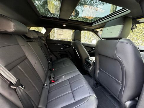 New 2026 Land Rover Range Rover Evoque Dynamic SE image 19