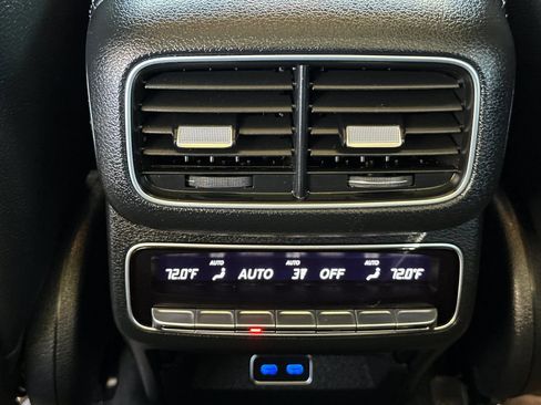 Used 2025 Mercedes-Benz GLS 450 4MATIC image 14