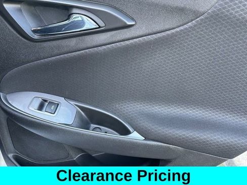 Used 2023 Chevrolet Malibu LT image 37