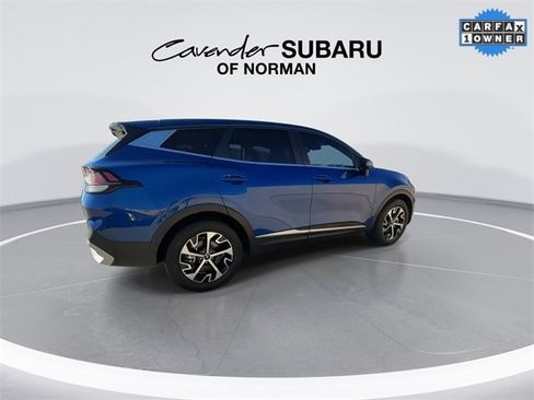 Used 2023 Kia Sportage EX image 9