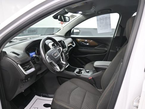 Used 2020 GMC Terrain SLE image 22