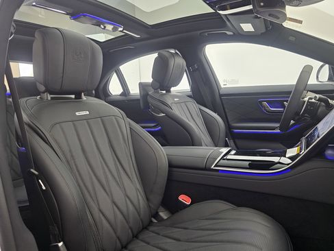 New 2025 Mercedes-Benz S 63 AMG S image 16