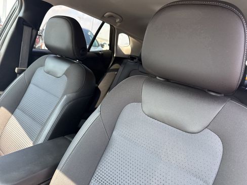 Certified 2024 Chevrolet Trax LT w/ Driver Confidence Package FWD image 27