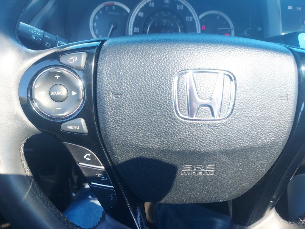 Used 2017 Honda Accord EX-L image 25