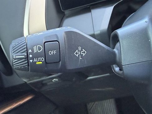 Certified 2025 BMW X3 xDrive30i w/ Premium Package image 26