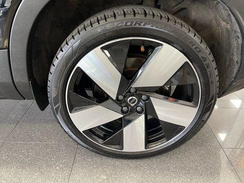 Used 2023 Volvo XC40 Recharge Ultimate AWD/4WD image 21