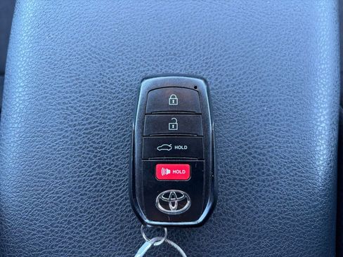 Used 2025 Toyota Camry LE image 21