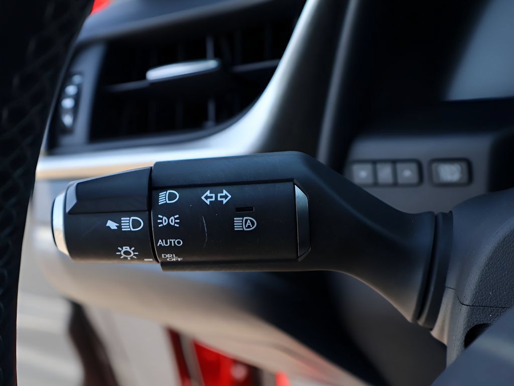 Used 2019 Lexus ES 350 w/ Premium Package FWD image 32
