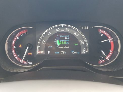 Used 2025 Toyota RAV4 XLE w/ Convenience Package FWD image 21