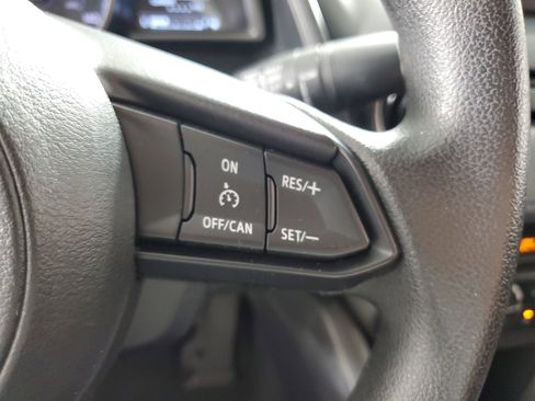 Used 2019 Toyota Yaris LE image 23