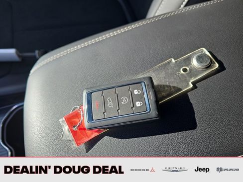 New 2026 Jeep Grand Cherokee Altitude AWD/4WD image 28