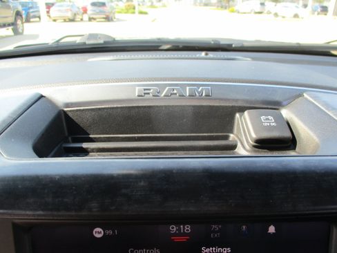 Used 2024 RAM 1500 Big Horn AWD/4WD image 22