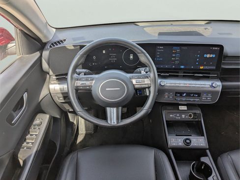 Used 2024 Hyundai Kona Limited FWD image 19