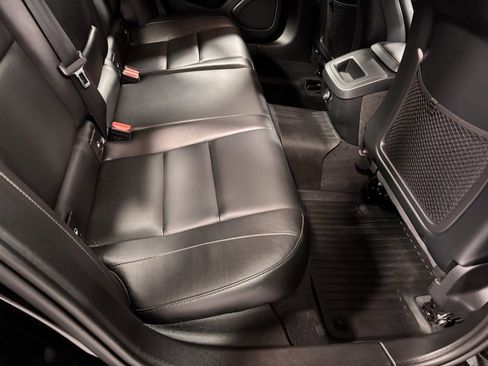 Used 2019 Volvo S60 T5 Momentum w/ Premium Package image 23