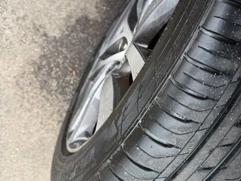 Used 2016 Honda Pilot Touring image 12