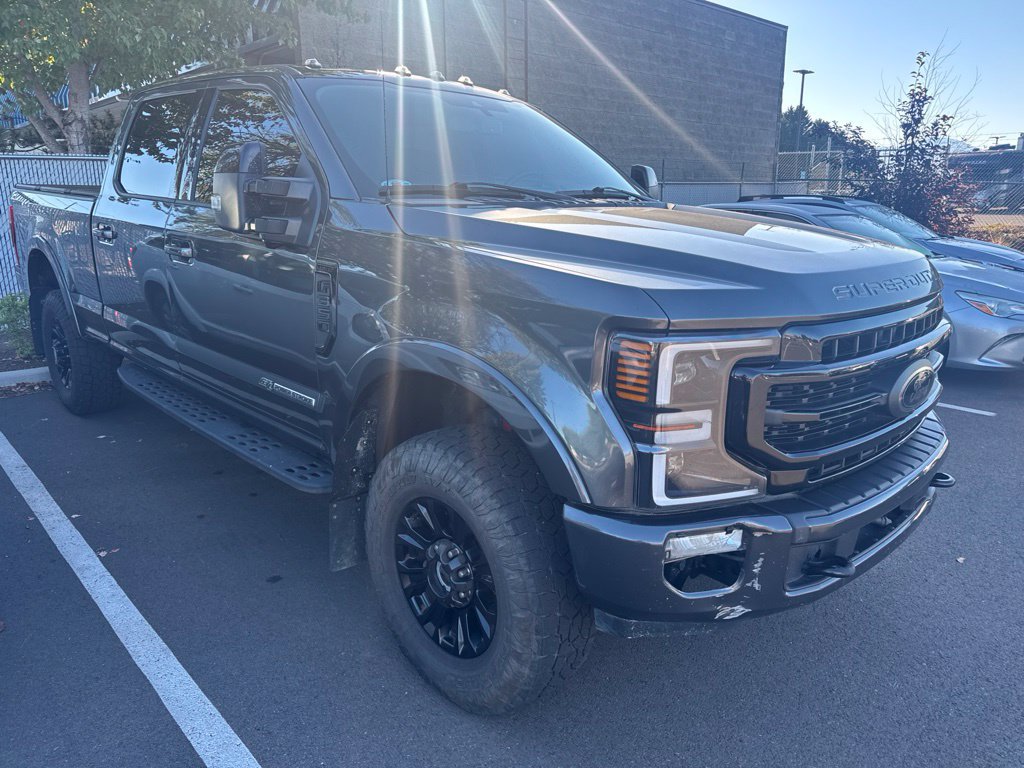 Used 2020 Ford F350 Lariat AWD/4WD image 4