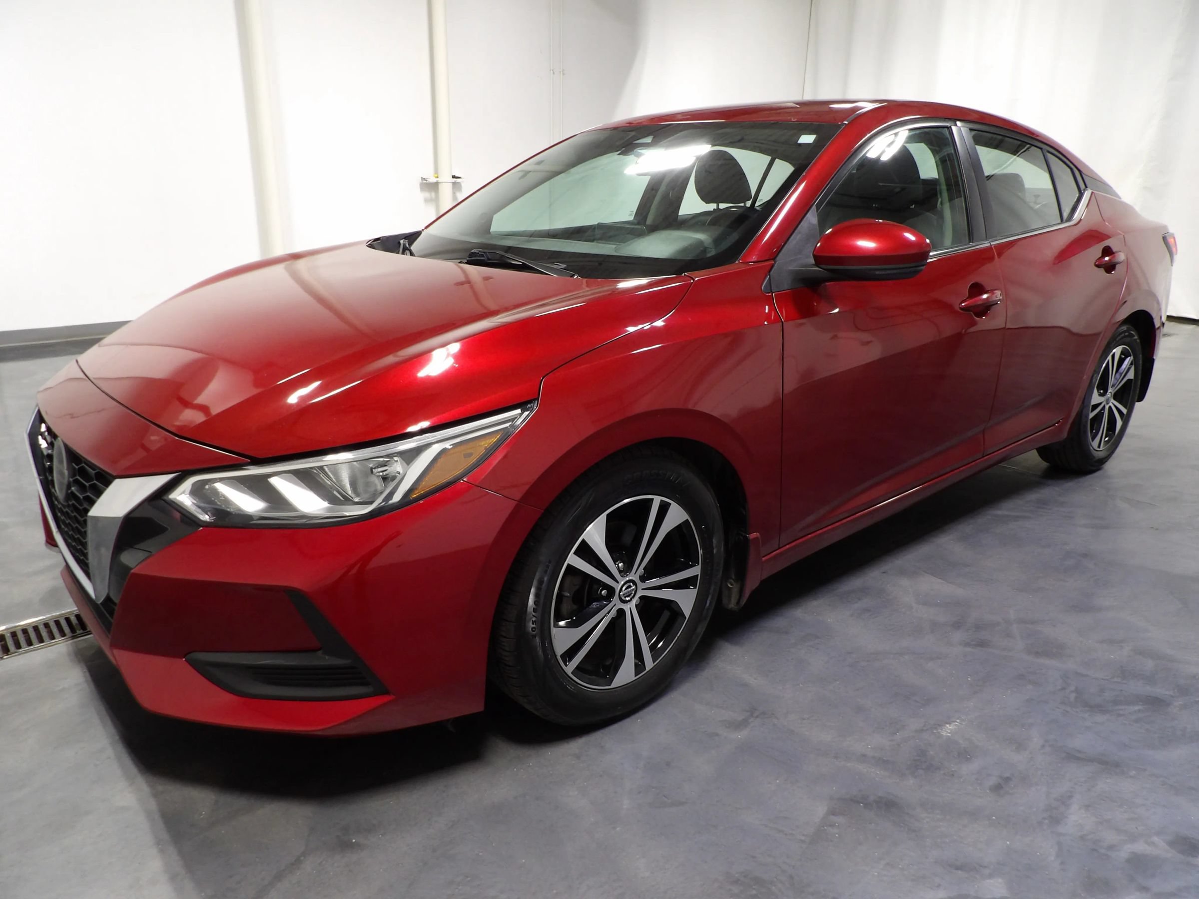 Used 2020 Nissan Sentra SV FWD image 3