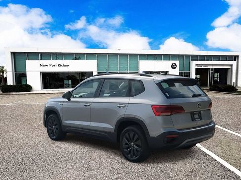 Used 2024 Volkswagen Taos S image 6