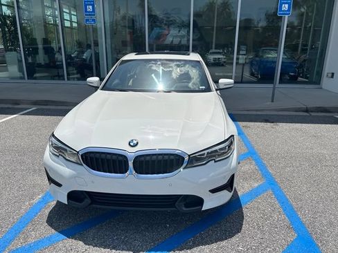 Used 2019 BMW 330i Sedan w/ Premium Package RWD image 3