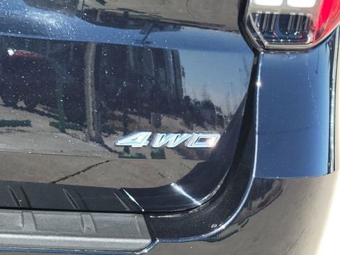 Certified 2025 Ford Explorer Platinum w/ LUX Leather Package image 14