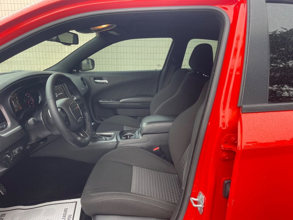 Used 2021 Dodge Charger GT w/ Blacktop Package RWD image 10
