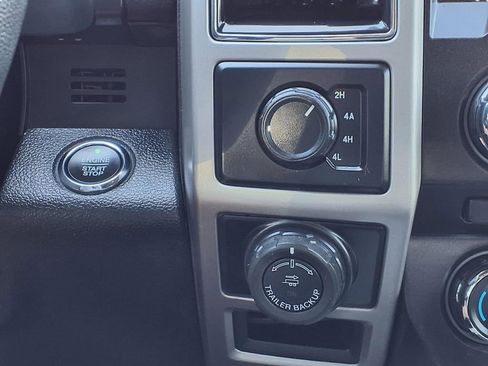 Used 2018 Ford F150 Lariat image 13