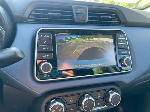 Used 2025 Nissan Versa SV w/ Trunk Package image 25