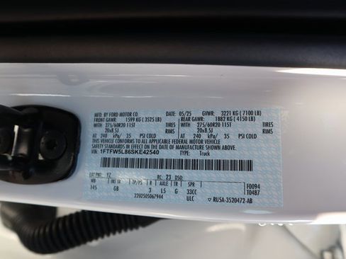 New 2025 Ford F150 Lariat w/ Equipment Group 501A Mid image 29