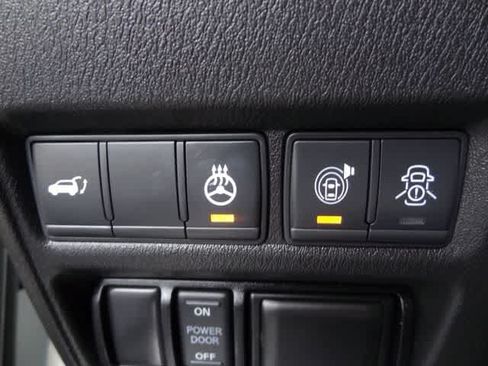 Used 2020 Nissan Armada Platinum w/ Captain's Chairs Package RWD image 23