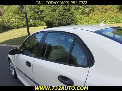 Used 2005 Saab 9-3 Arc image 22