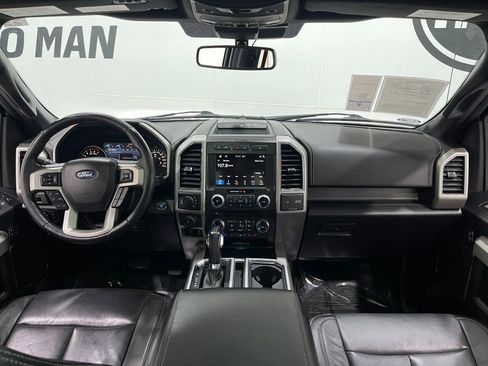 Used 2018 Ford F150 Lariat w/ Equipment Group 502A Luxury image 19