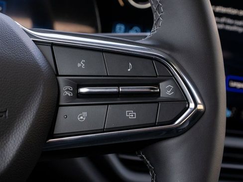 New 2025 Chevrolet Silverado EV LT image 31