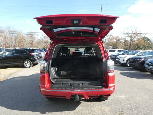 Used 2014 Toyota 4Runner Limited image 7
