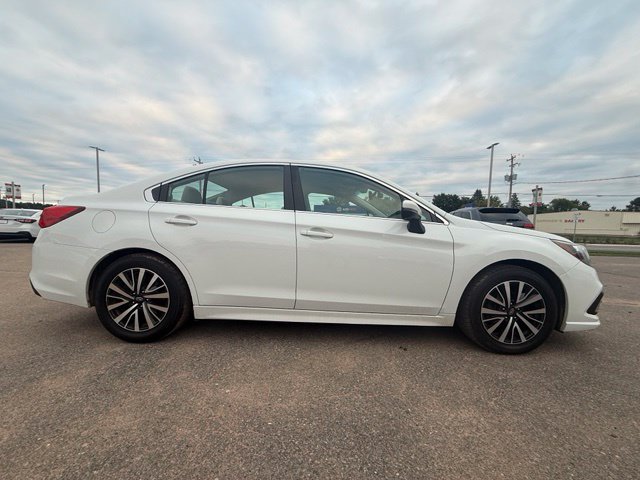 Used 2018 Subaru Legacy 2.5i Premium w/ Eyesight & BSD & Rcta & HBA AWD/4WD image 4