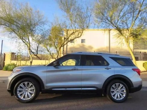 Used 2020 Ford Explorer Limited image 39