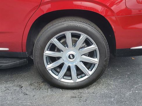 Certified 2024 Cadillac Escalade Premium Luxury Platinum image 13