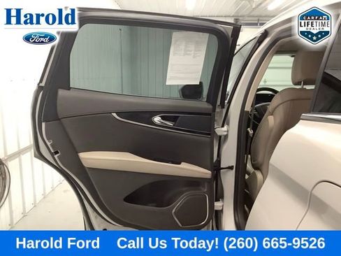 Used 2022 Lincoln Nautilus Reserve w/ Cargo Utility Package image 13