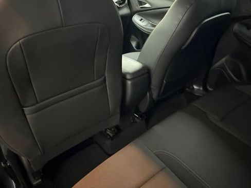 Used 2023 Buick Encore GX Preferred w/ Cold Weather Comfort Package FWD image 22