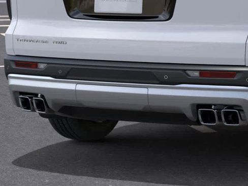 New 2026 Chevrolet Traverse LT w/ Driver Confidence Package image 14