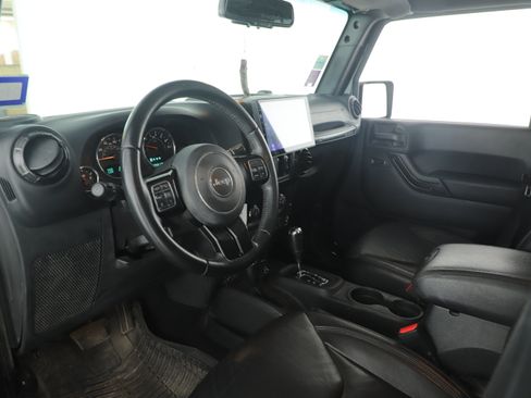 Certified 2017 Jeep Wrangler Unlimited Sahara image 4