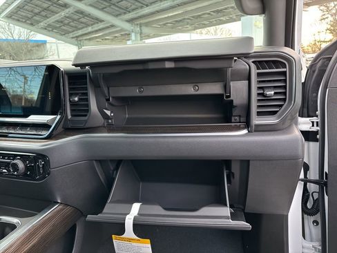 New 2026 Chevrolet Silverado 1500 LT Trail Boss w/ LT Trail Boss Premium Package image 17