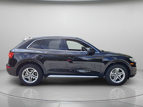 Used 2019 Audi Q5 2.0T Premium AWD/4WD image 6