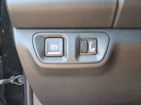 Used 2020 GMC Acadia AT4 AWD/4WD image 24