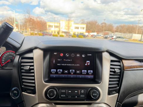 Used 2016 GMC Yukon XL Denali w/ Open Road Package image 14