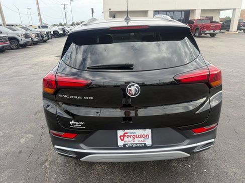 Used 2023 Buick Encore GX Essence w/ Experience Buick Package FWD image 11