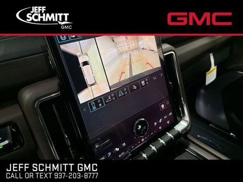 New 2026 GMC Yukon XL Denali Ultimate w/ LPO, Illumination Package image 31