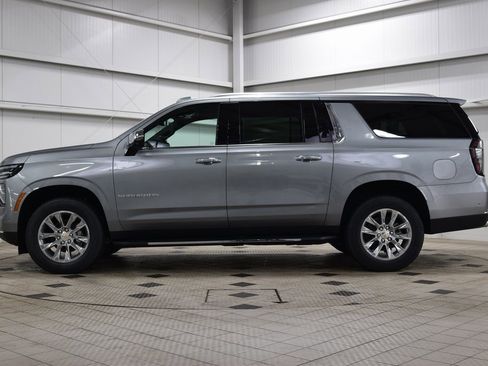 New 2026 Chevrolet Suburban Premier w/ Sun And Tow Package image 4